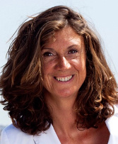 Dr. Vera Popper